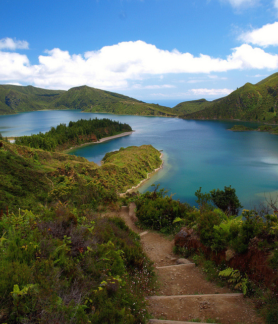 The beautiful crater lake of Lagoa do Fogo in Azores Islands, Portugal