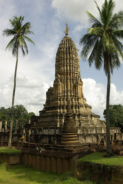 Wat Phra Si Rattana Mahathat in Si Satchanalai Historical Park, Thailand
