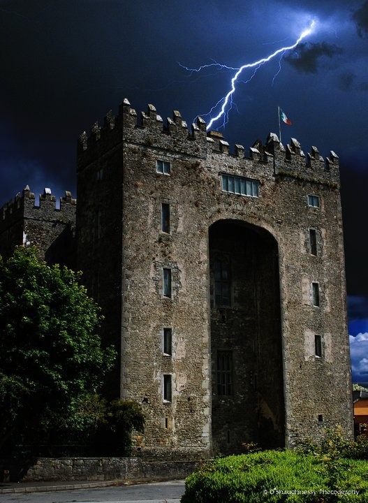 Lightning Bolt, Bunratty Castle, Ireland