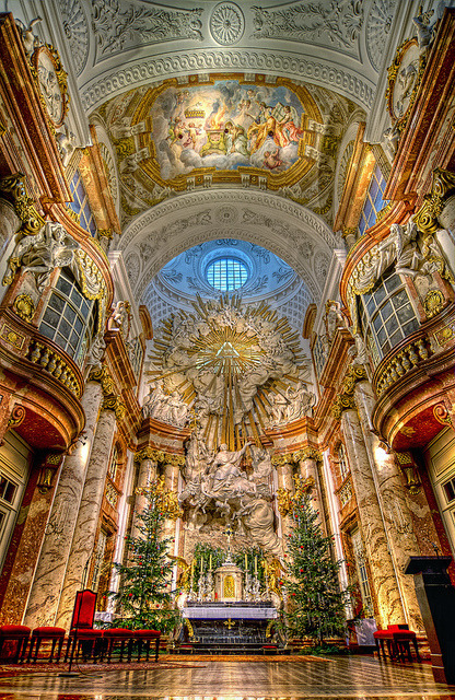 Karlskirche, one of the most outstanding baroque church structures in Vienna, Austria