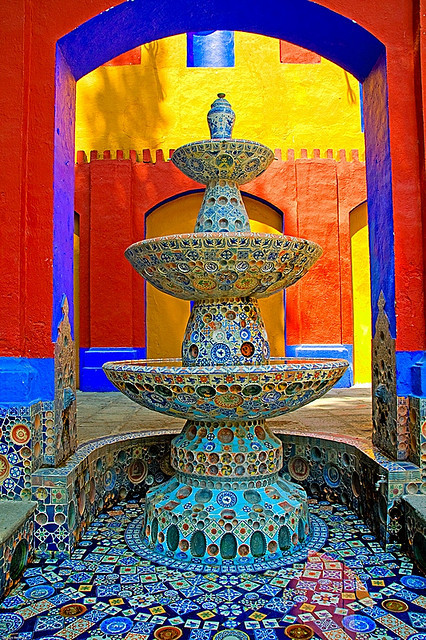 Colorful fountain at Ex-Hacienda de Chautla in Puebla, Mexico